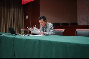 房總集團(tuán)開展“學(xué)習(xí)十九大，邁步新征程”主題黨日活動(dòng)